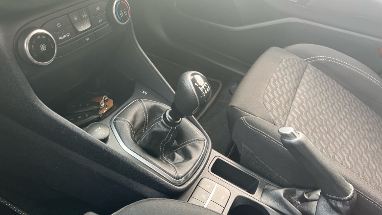 Ford Fiesta 1.0 EcoBoost Titanium 5dr Petrol Hatchback